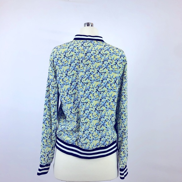 Equipment jacket - Picture 4 of 12